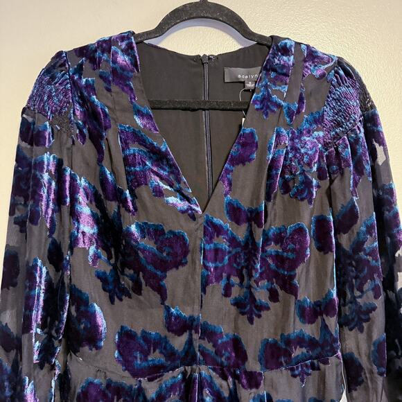 Adelyn Rae City Lights Velvet Burnout Long Sleeve Romper NWT Size S - Picture 6 of 14